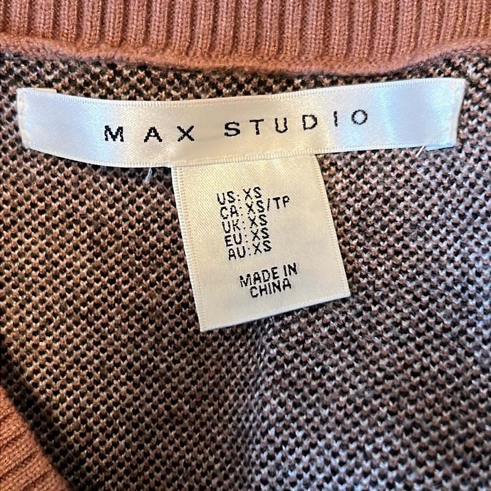 Max Studio Plaid V-Neck Sweater Brown Black XS - Picture 8 of 9